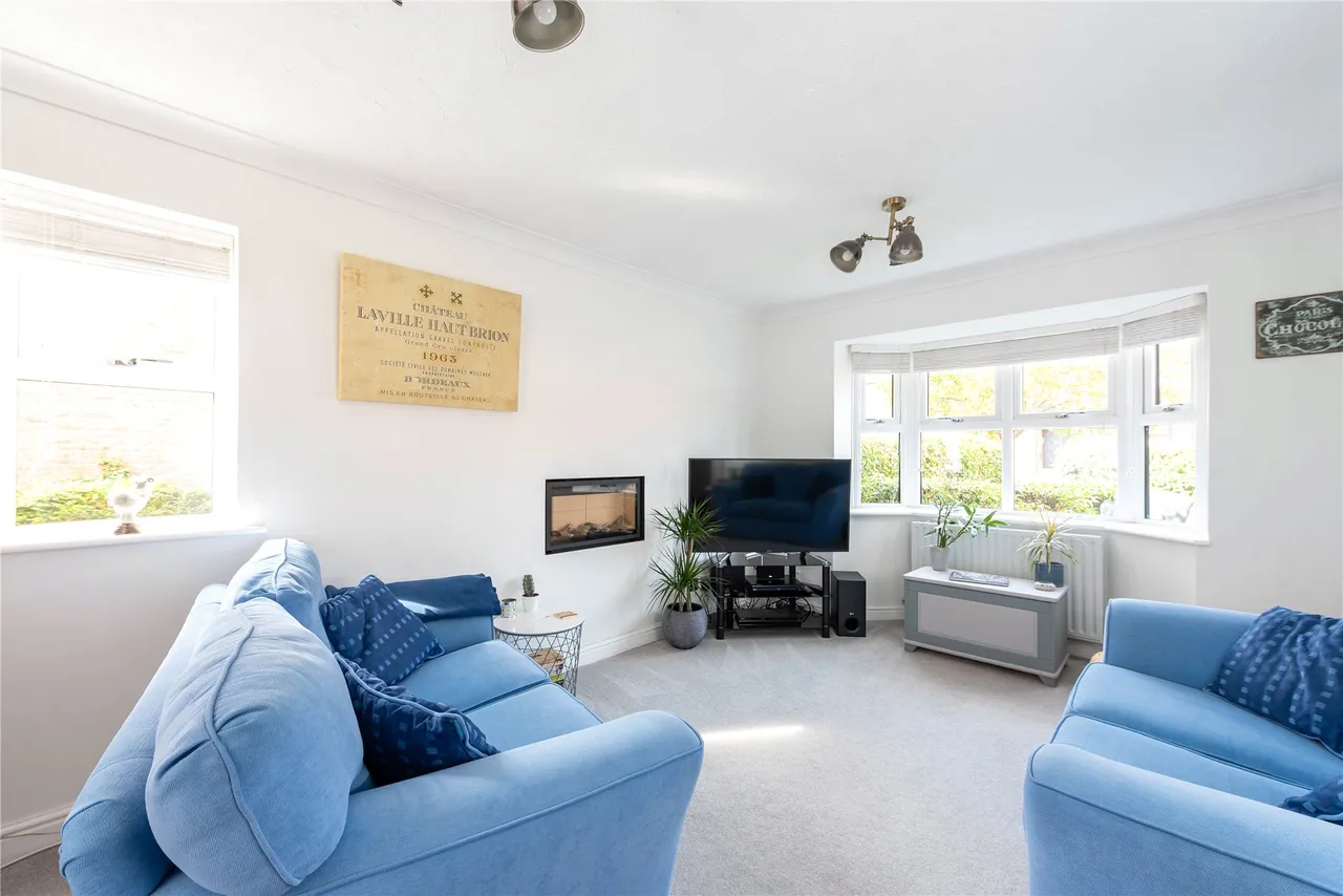 Paxton Crescent, Shenley Lodge, MK5, photo 4