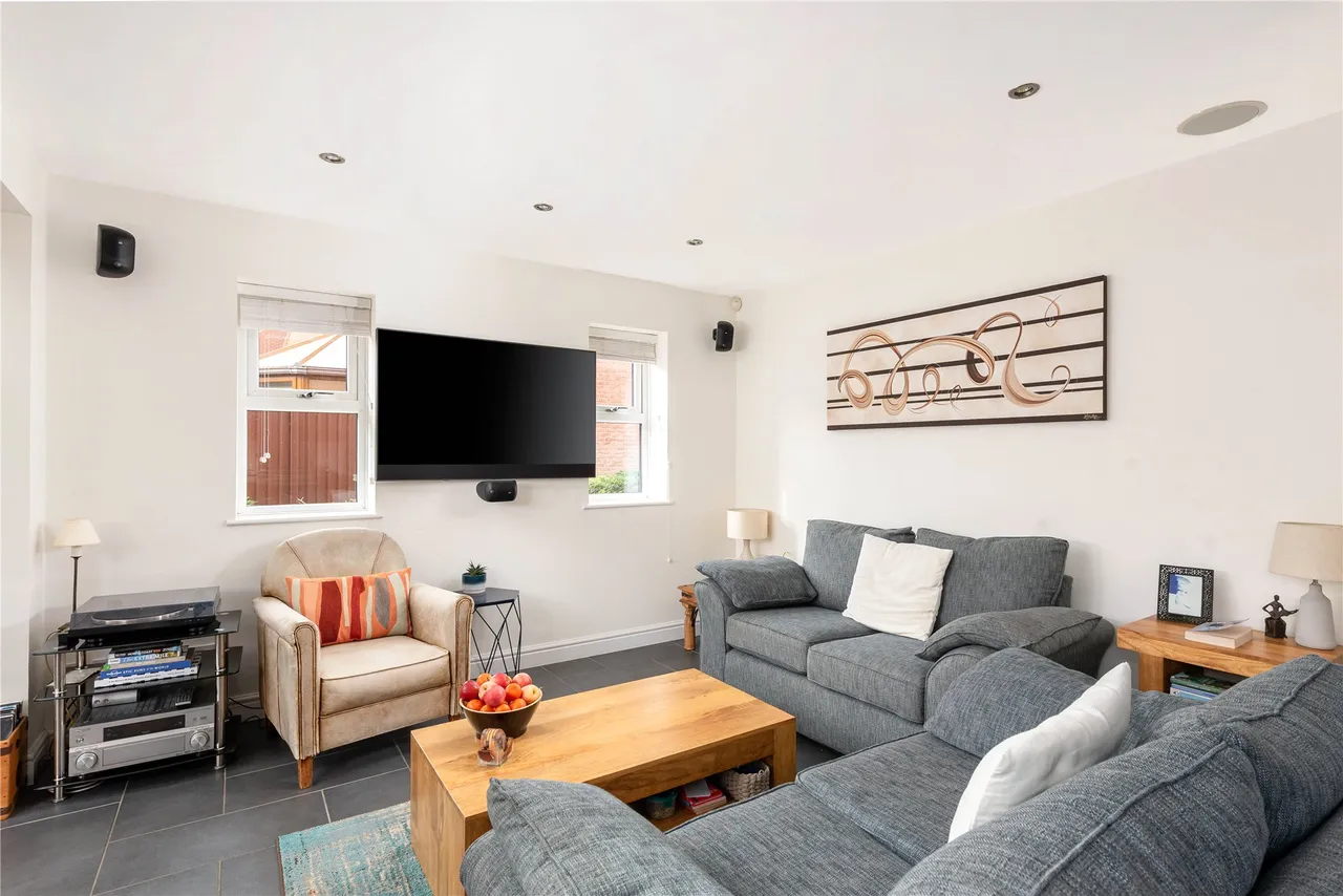 Paxton Crescent, Shenley Lodge, MK5, photo 9