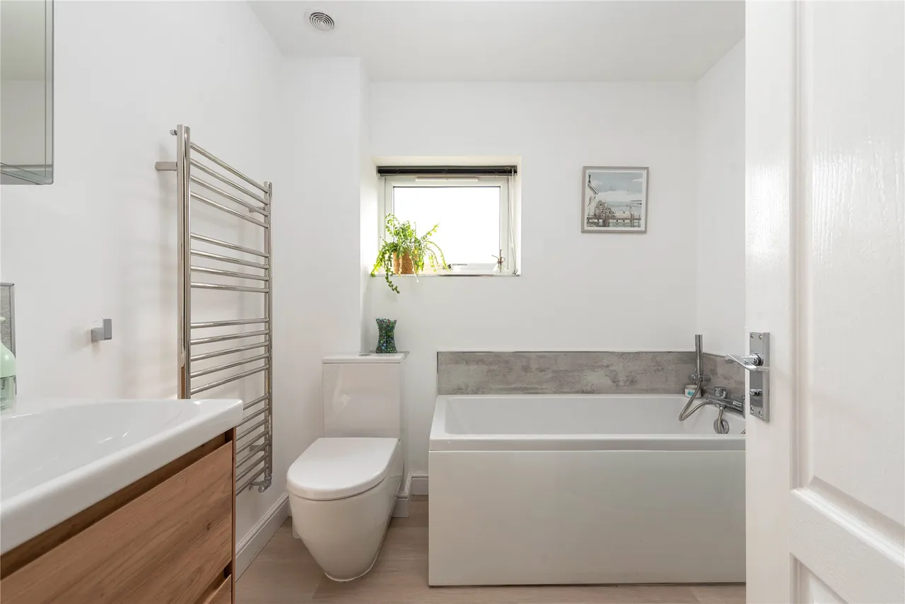 Paxton Crescent, Shenley Lodge, MK5, photo 16