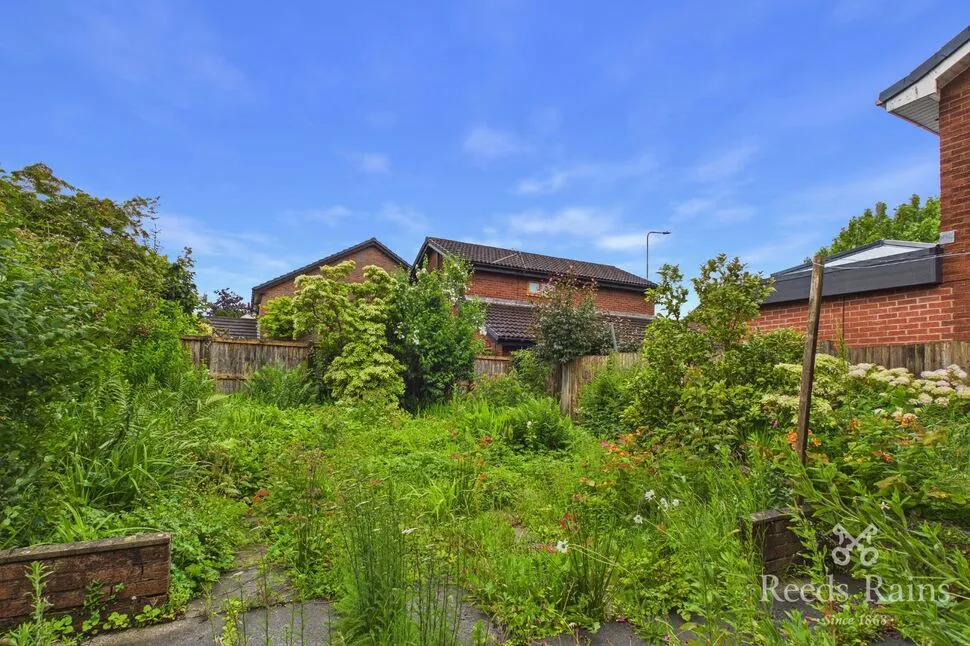 Brook Meadow, Higher Bartle, Lancashire, PR4, photo 9