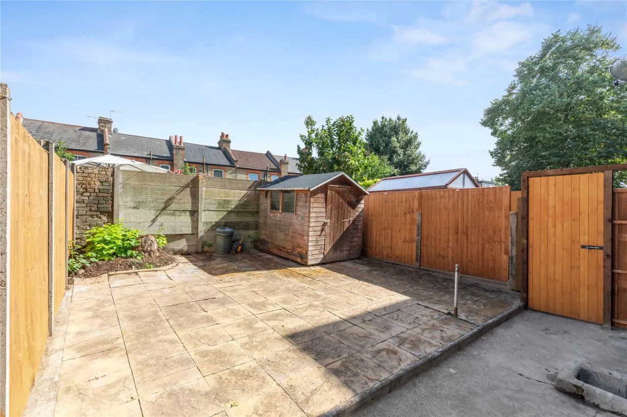 Abbotsford Avenue, London, N15, photo 39