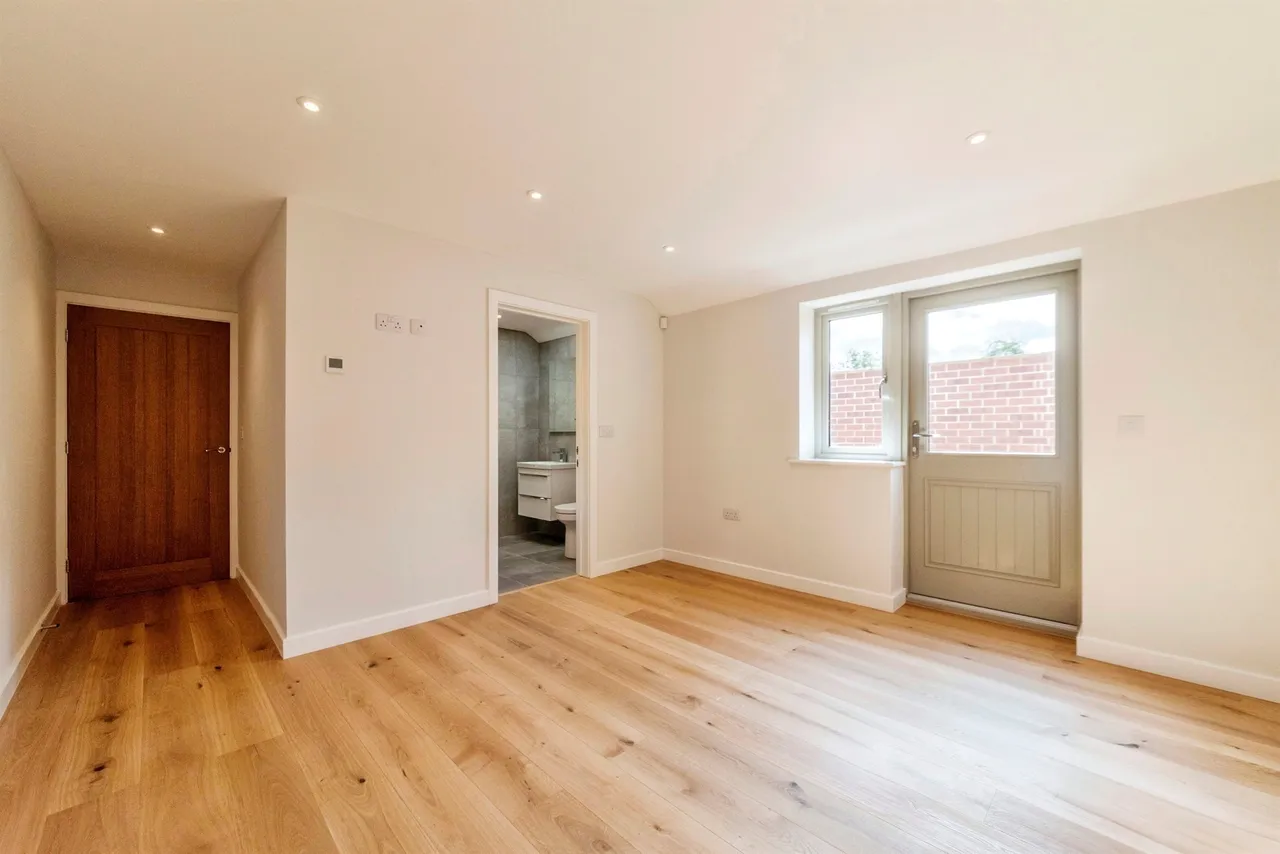Hall Lane, Grantham, NG31, photo 9