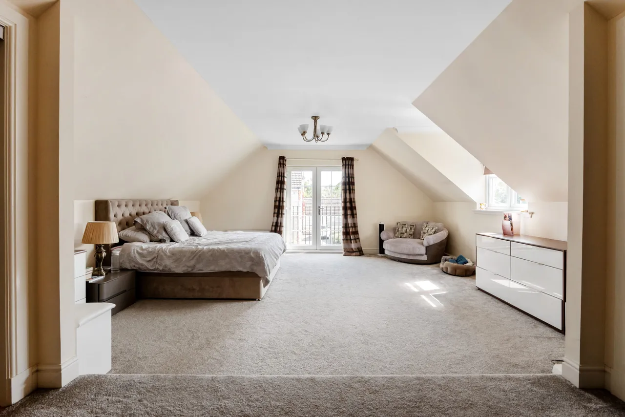 Primrose Avenue, Newton Mearns, photo 12