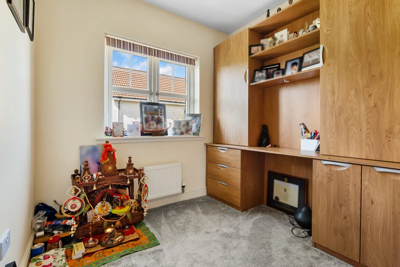 Primrose Avenue, Newton Mearns, photo 17