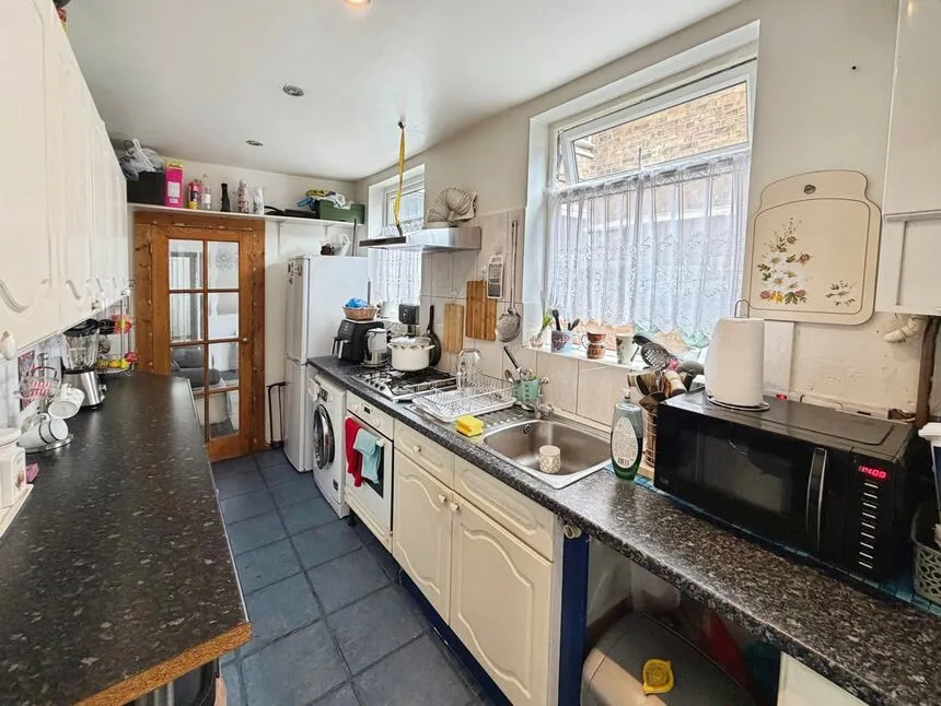 Wolverton Road, Leicester, Leicestershire, LE3, photo 3