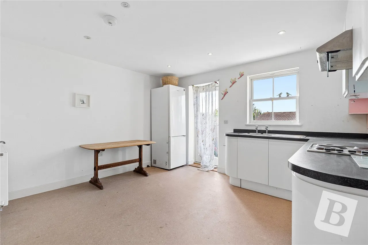 Windmill Street, Gravesend, DA12, photo 13