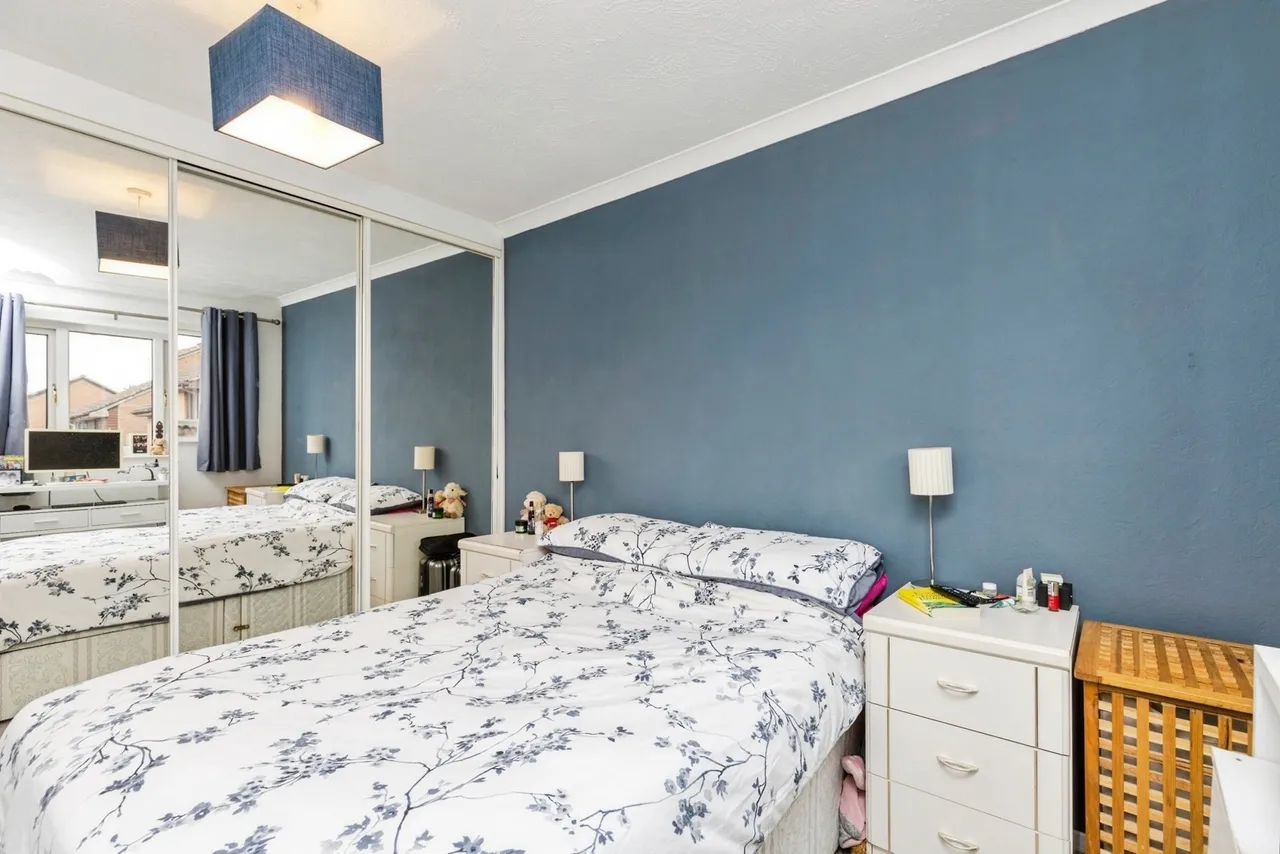 Charrington Way, Broadbridge Heath, RH12, photo 14