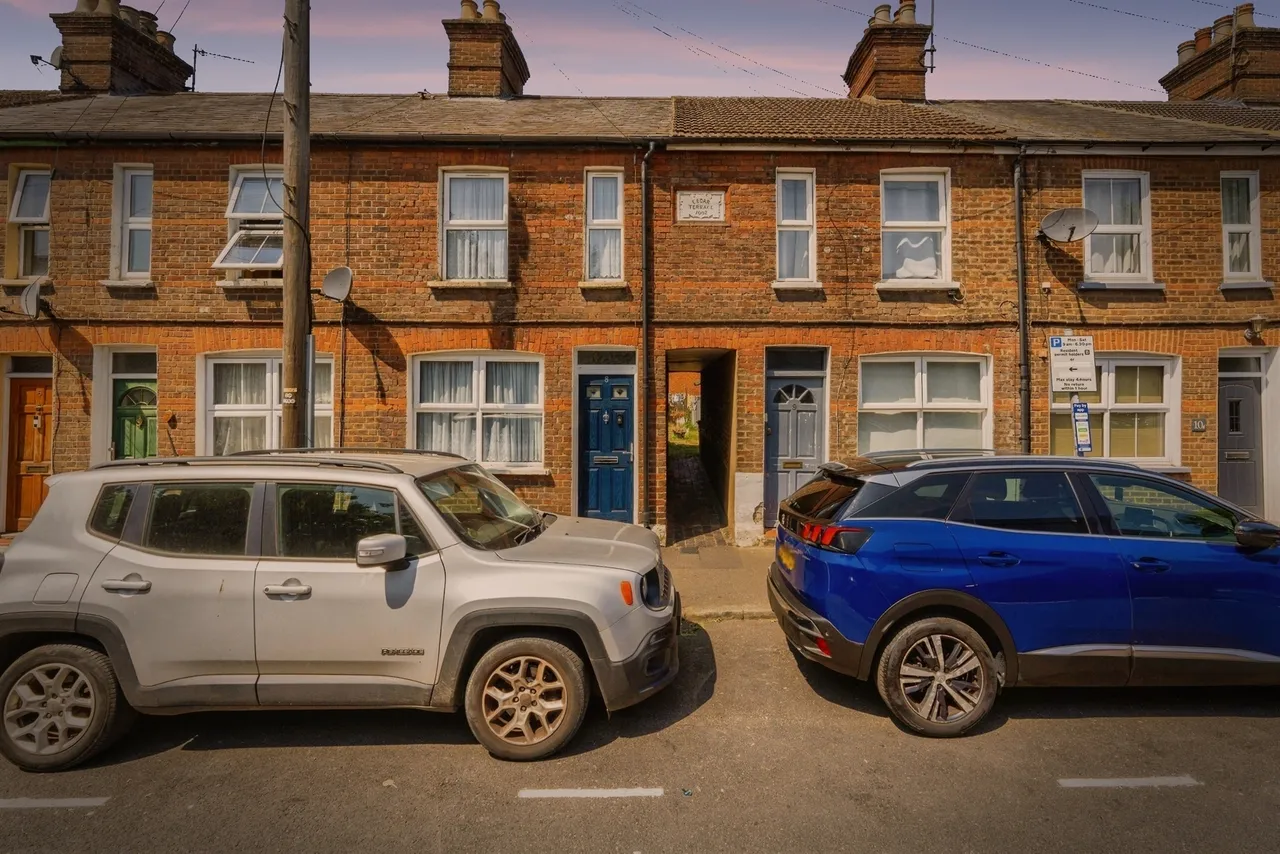 Cedar Terrace, High Wycombe, HP11, photo 15