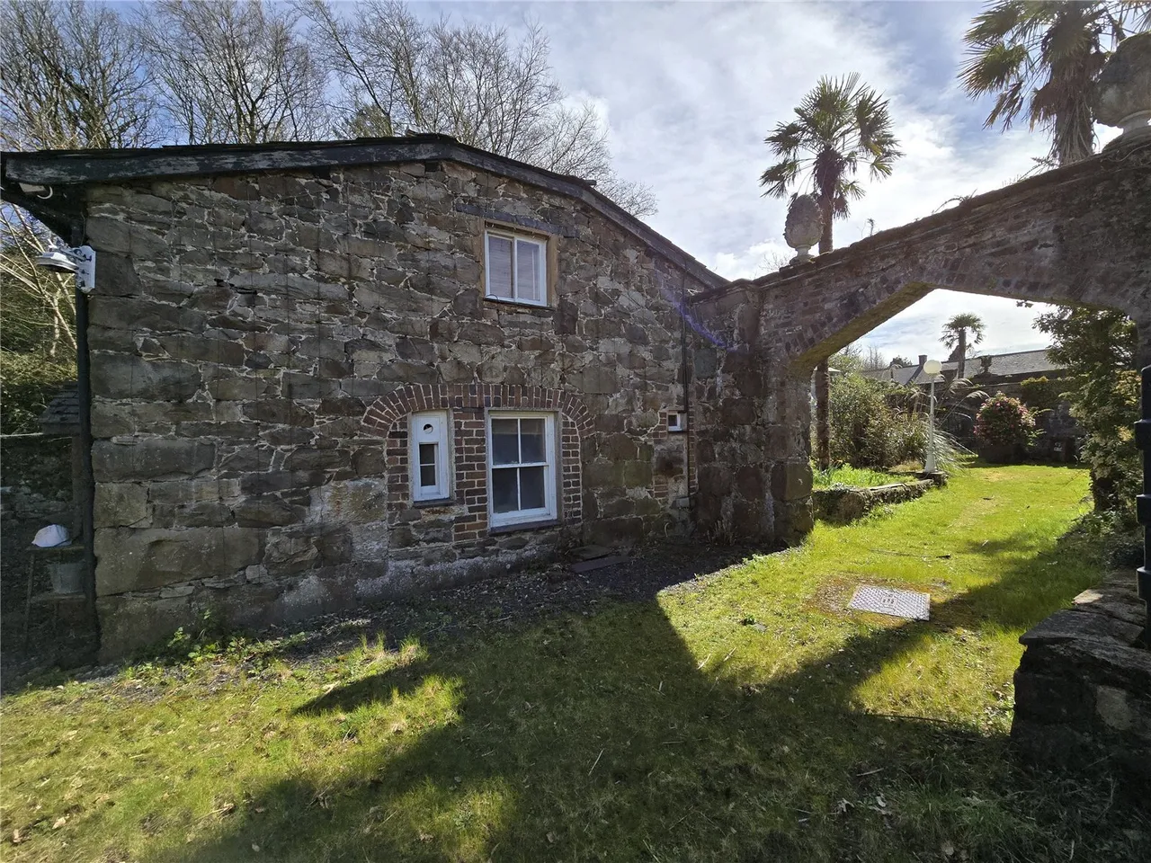 Clynnog Road, Caernarfon, LL54, photo 13