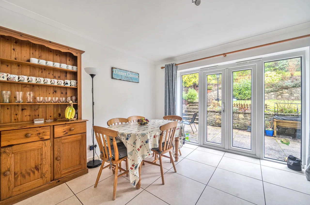Stoatley Rise, Haslemere, GU27, photo 9