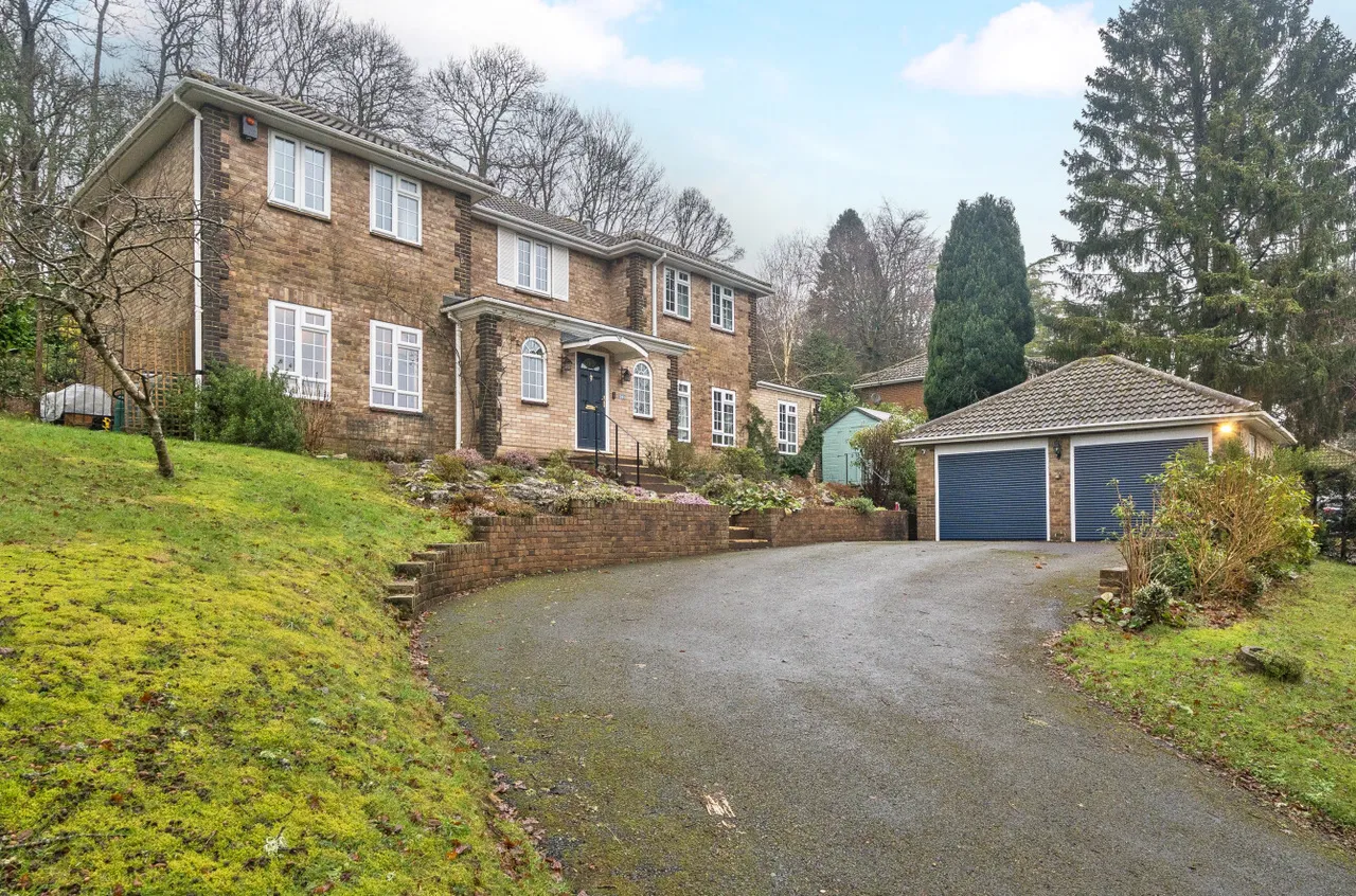 Stoatley Rise, Haslemere, GU27, photo 26