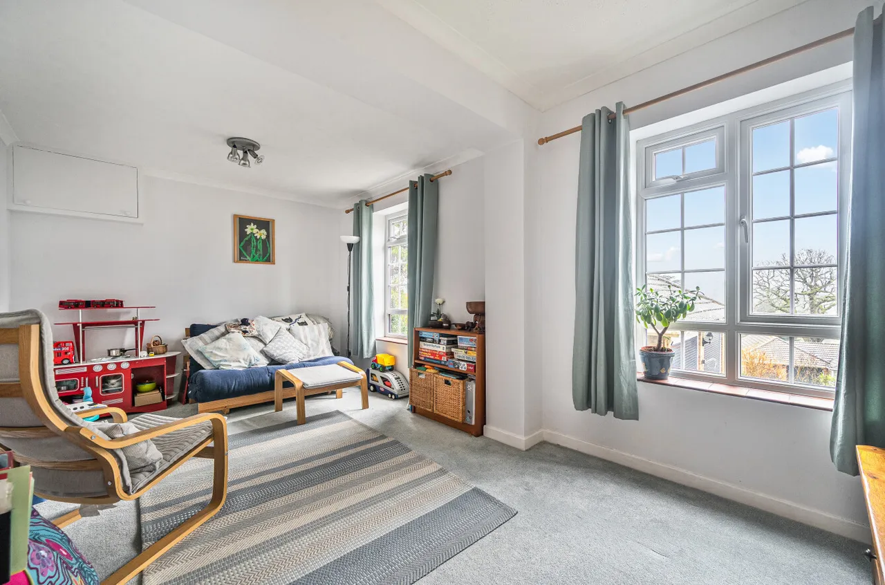 Stoatley Rise, Haslemere, GU27, photo 6