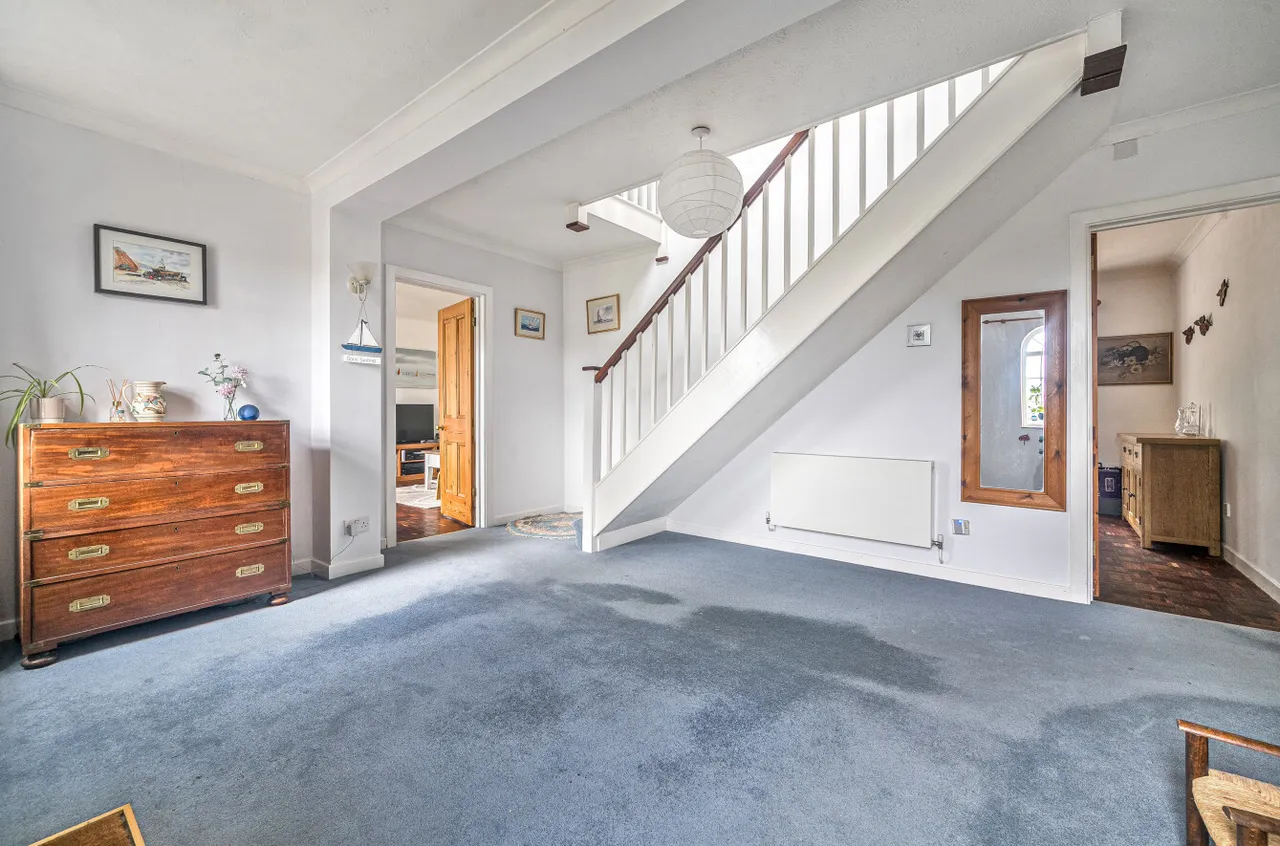 Stoatley Rise, Haslemere, GU27, photo 3