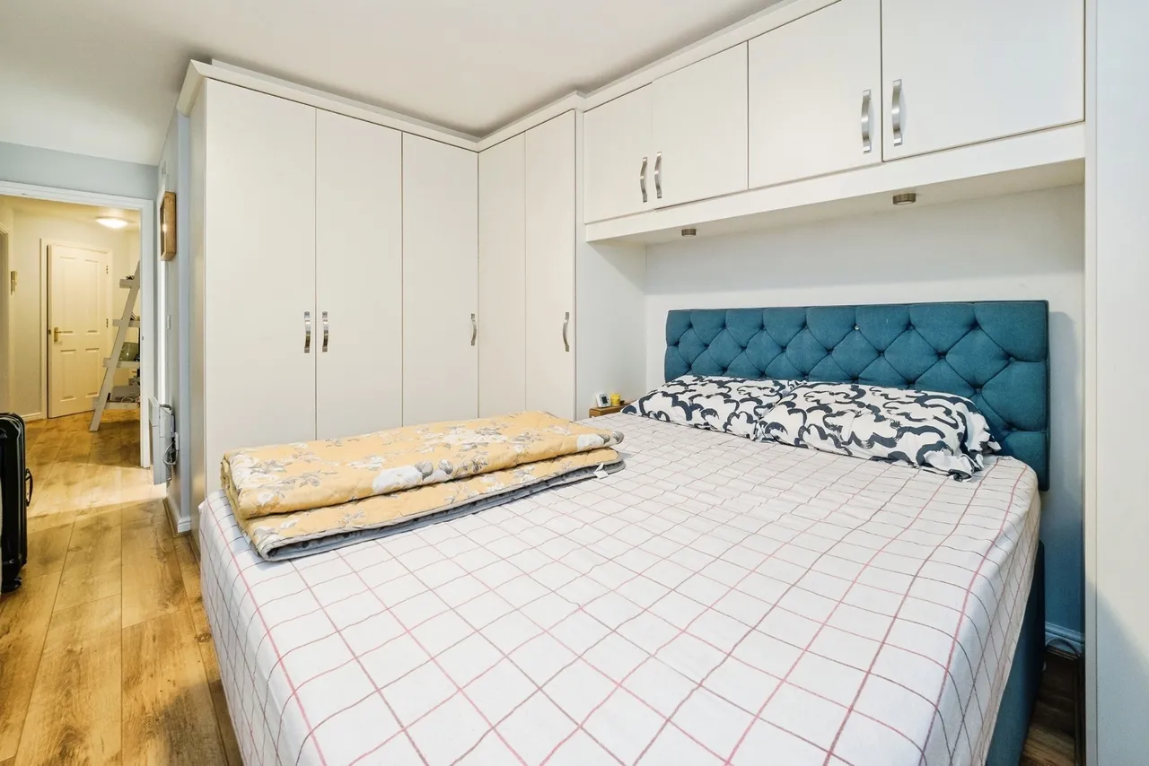 Coniston Avenue, Purfleet-on-Thames, Essex, RM19, photo 8
