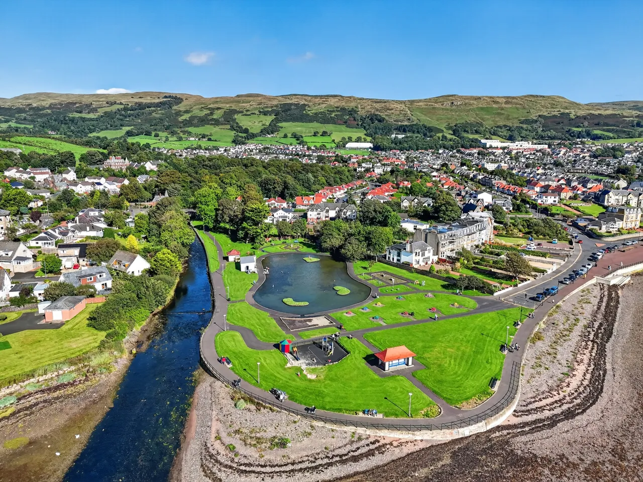 11h, Greenock Road, Largs KA30 8PH, photo 2