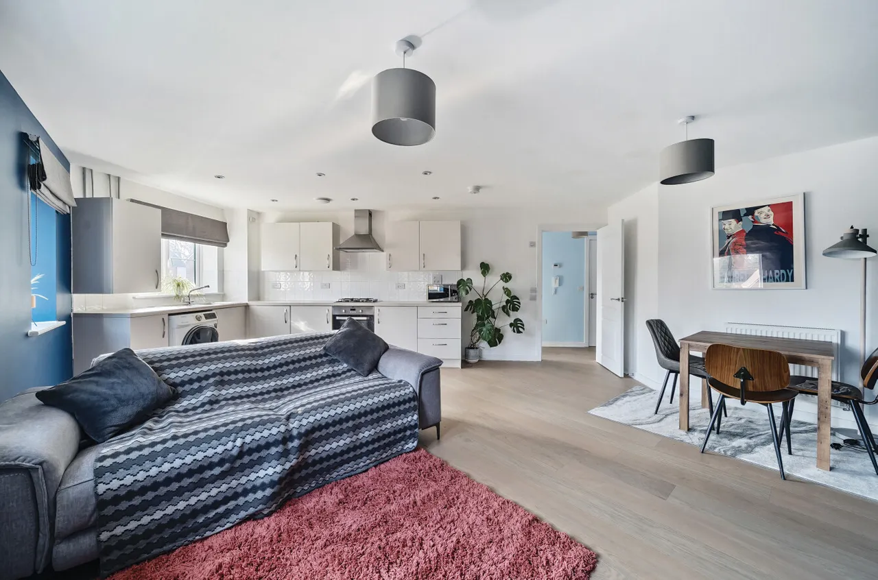 Holland Drive, Medstead, GU34, photo 7