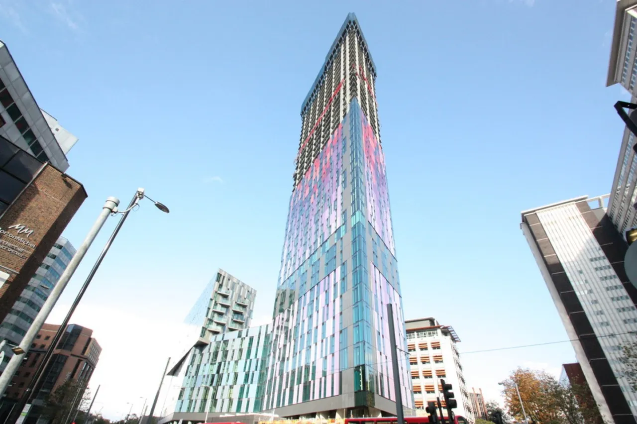 Saffron Square, East Croydon, Surrey, photo 8