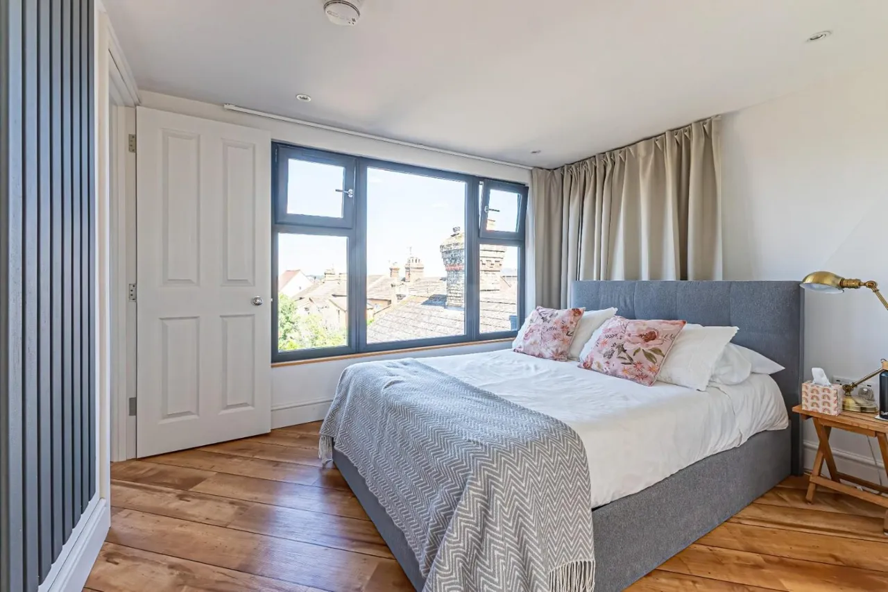 Beaudesert, Leighton Buzzard, LU7, photo 16