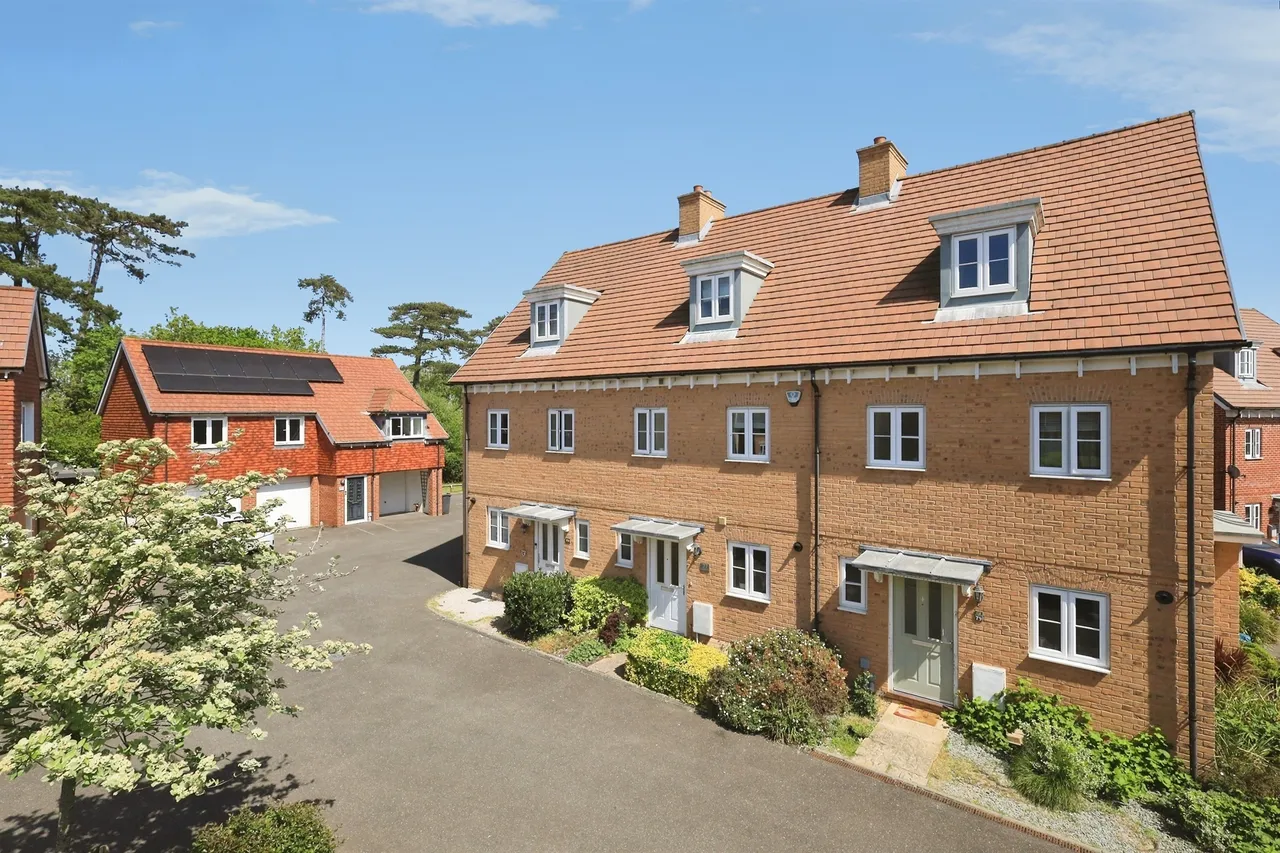 4 bed house for sale, Kensington Way, Polegate, BN26