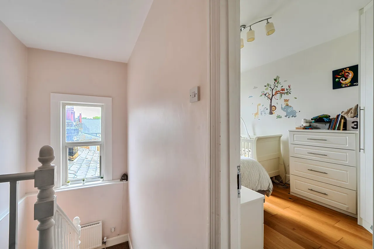 Charteris Road, Queens Park, NW6, photo 9