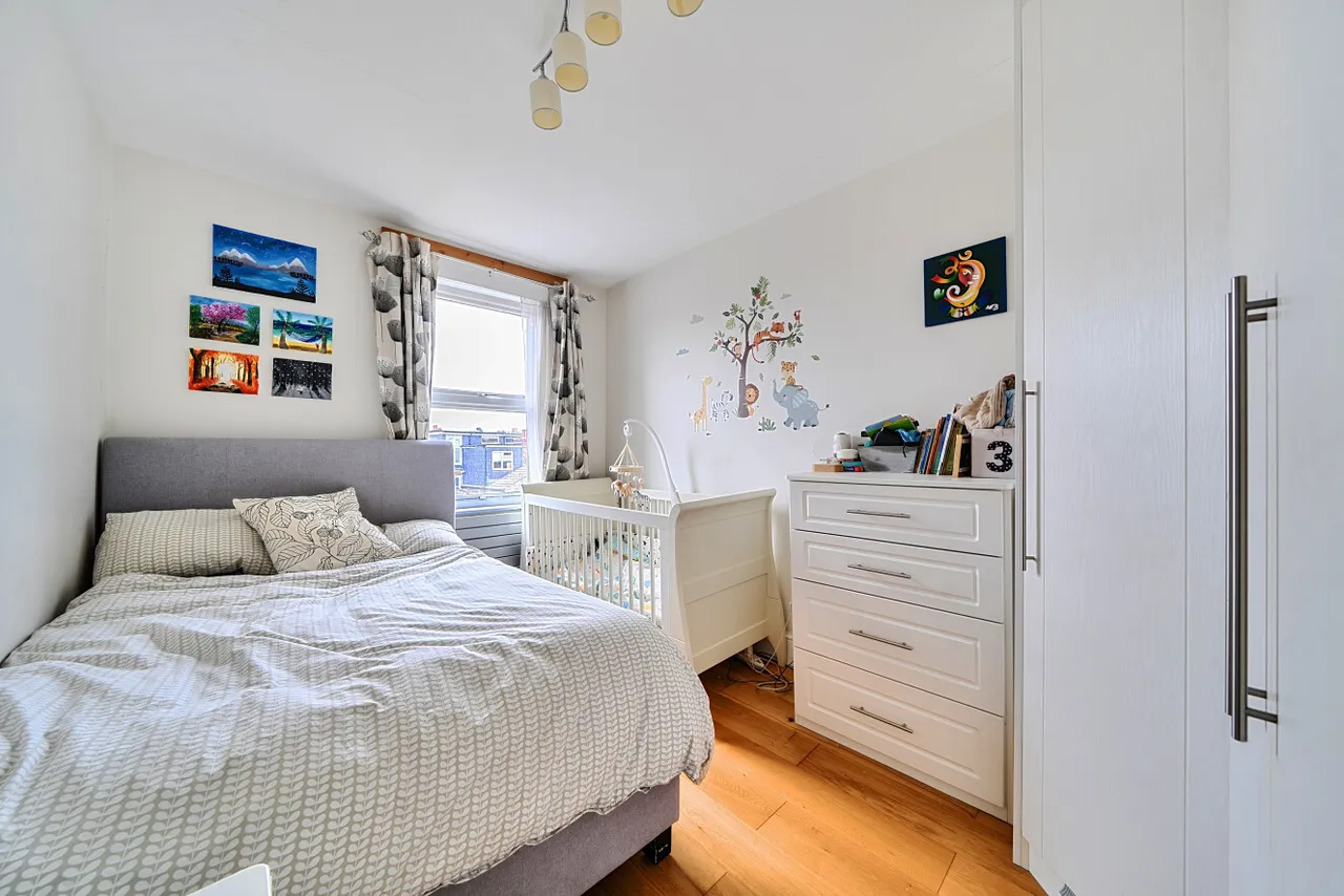 Charteris Road, Queens Park, NW6, photo 4