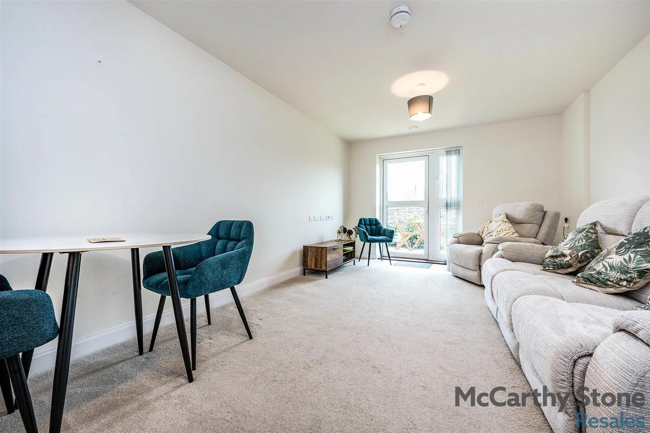 Barnsdale Drive, Westcroft, MK4, photo 2