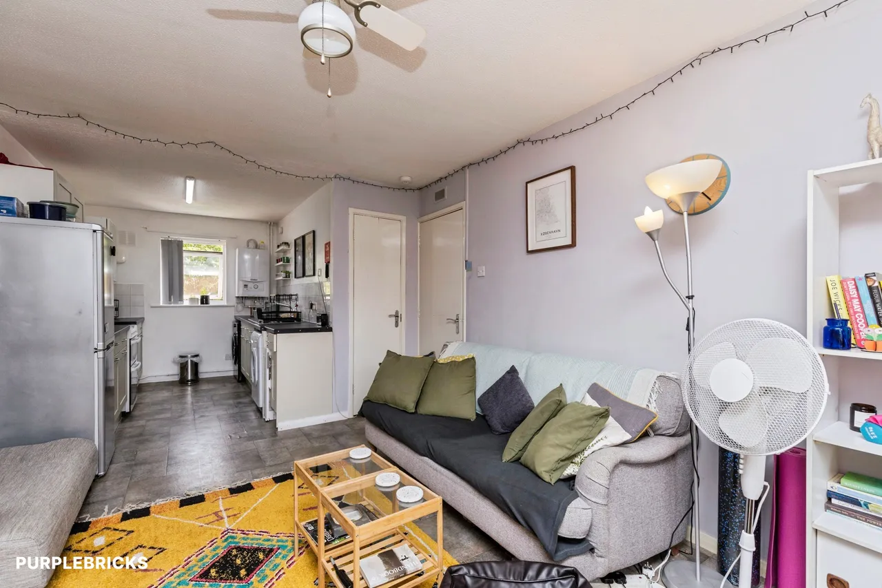 Laurel Walk, Horsham, RH13, photo 7