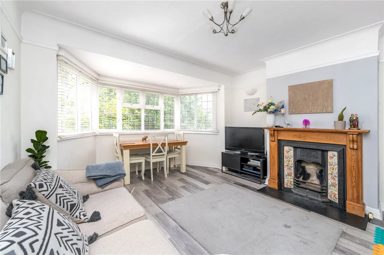 Craneford Way, Twickenham, TW2 7SQ, photo 3