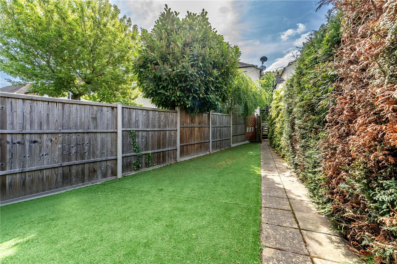 Craneford Way, Twickenham, TW2 7SQ, photo 10