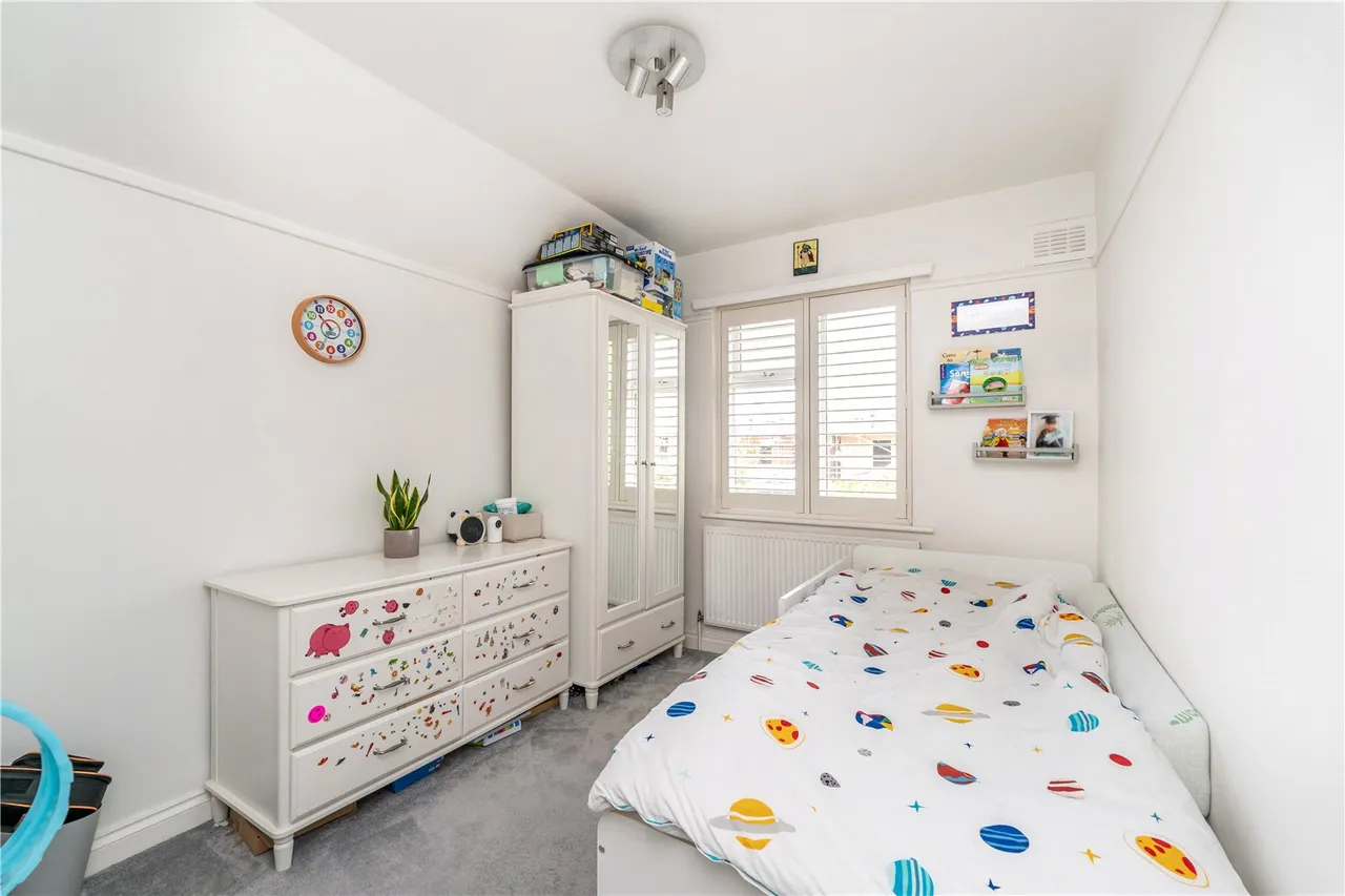Craneford Way, Twickenham, TW2 7SQ, photo 8