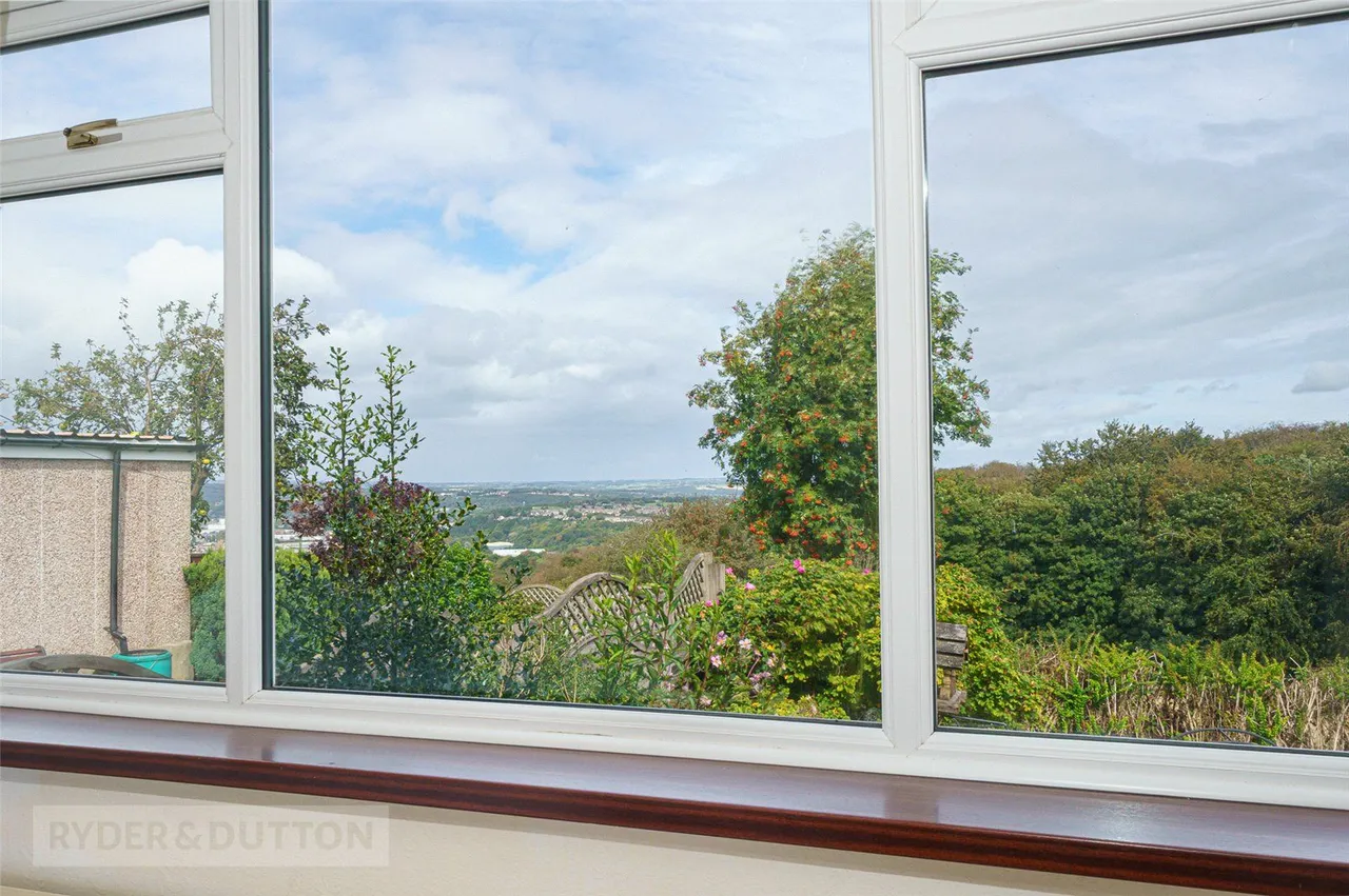 New Laithe Hill, Huddersfield, HD4, photo 18