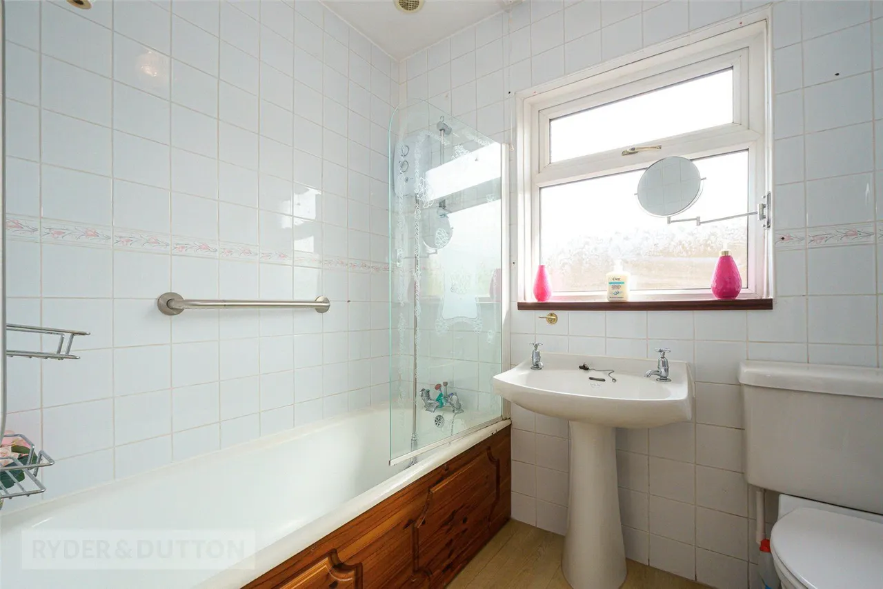 New Laithe Hill, Huddersfield, HD4, photo 21