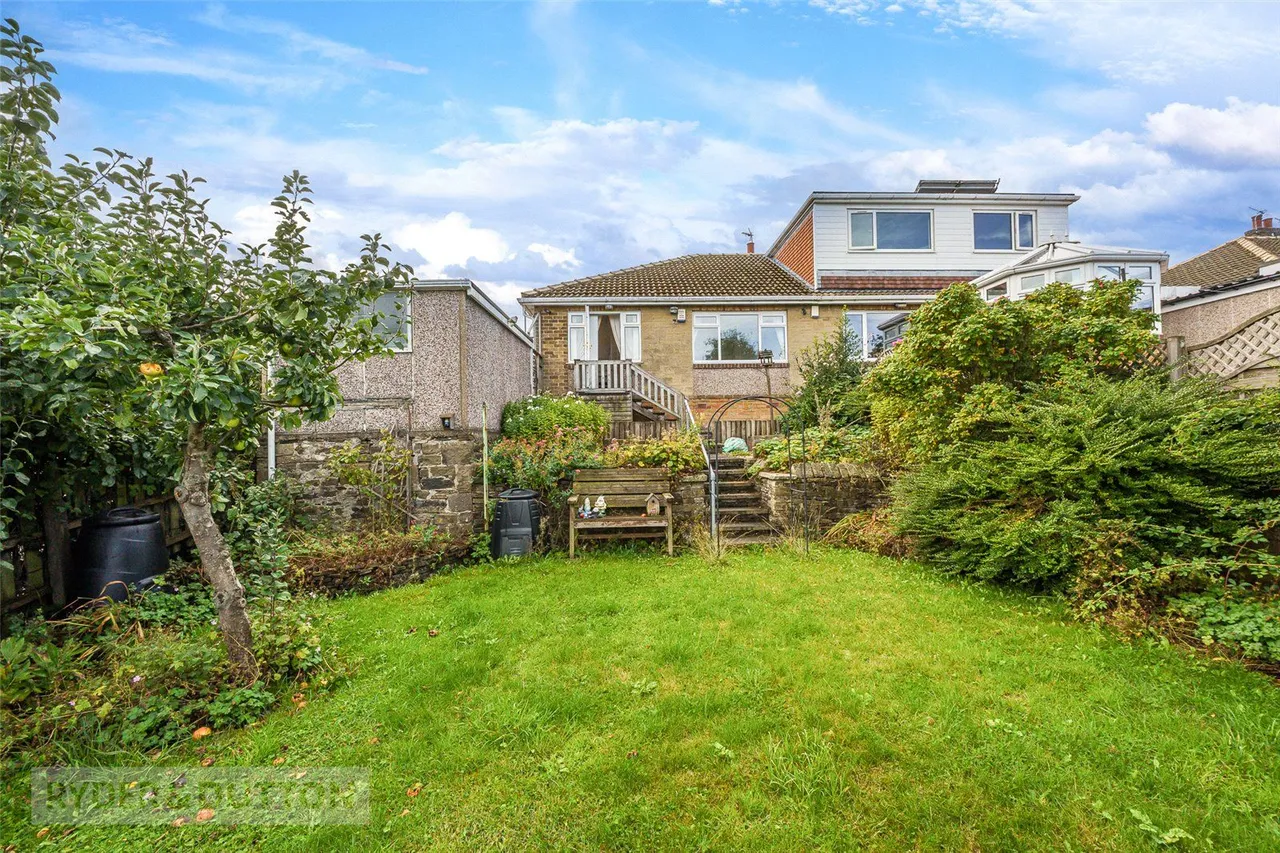 New Laithe Hill, Huddersfield, HD4, photo 10