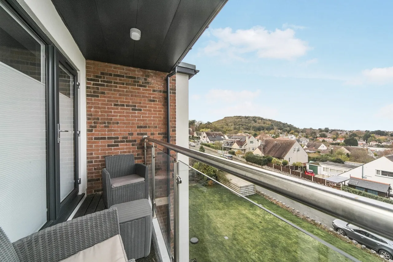 Victoria Park, Colwyn Bay, LL29, photo 19