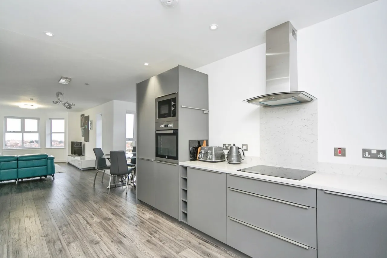 Victoria Park, Colwyn Bay, LL29, photo 15