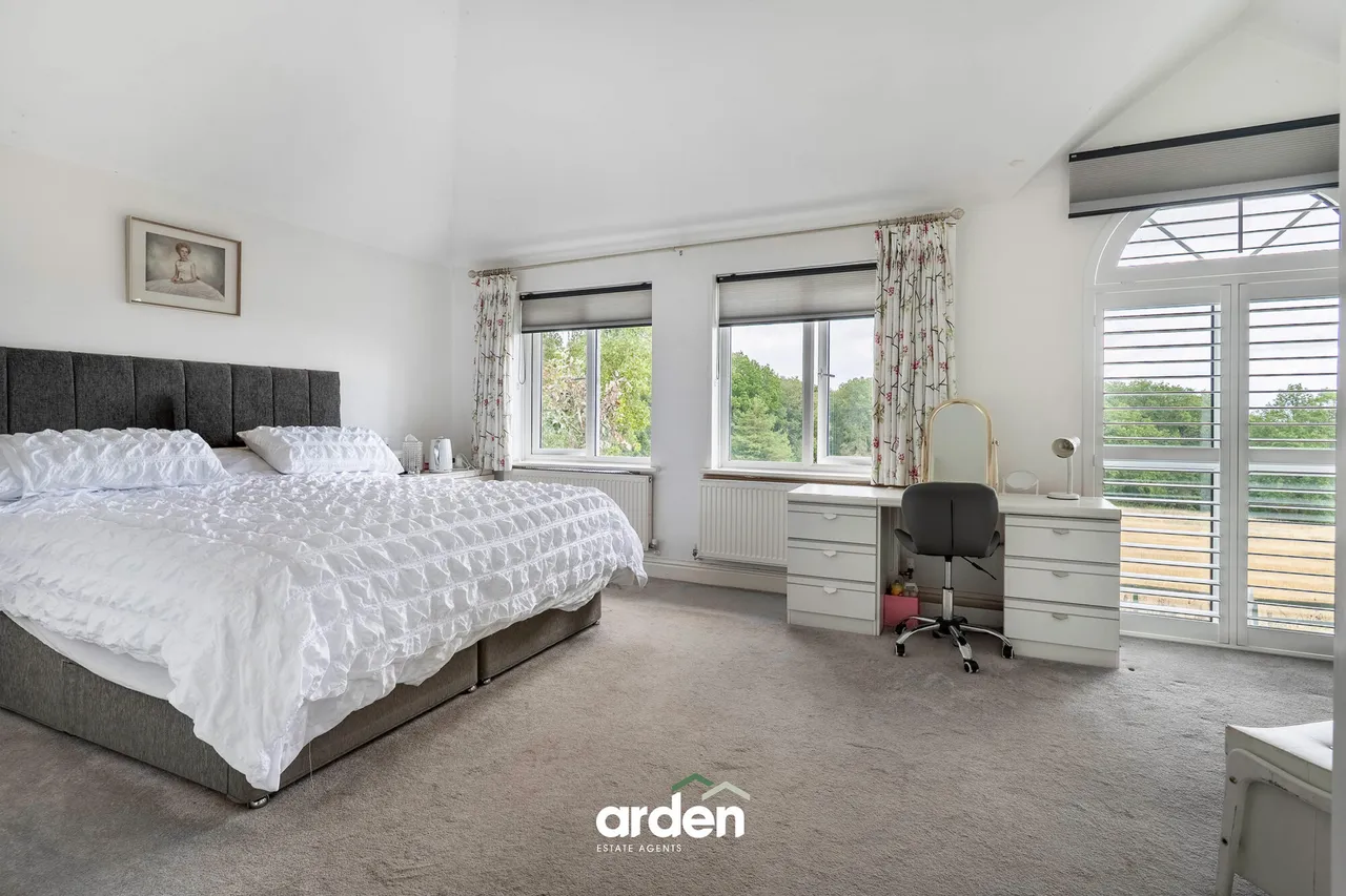 Edgewood Drive, Barnt Green, B45, photo 8