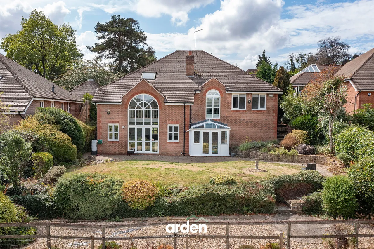4 bed house for sale, Edgewood Drive, Barnt Green, B45
