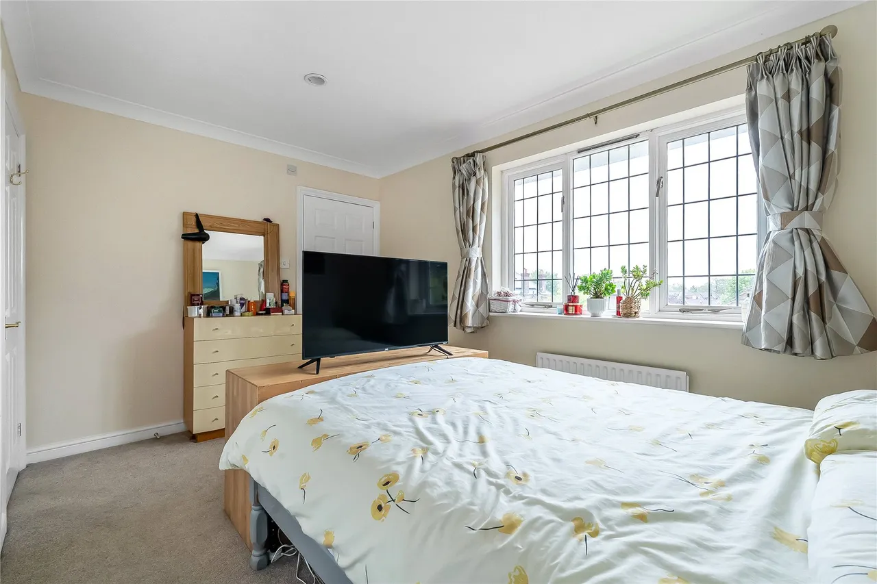 West Meads, Guildford, GU2, photo 8