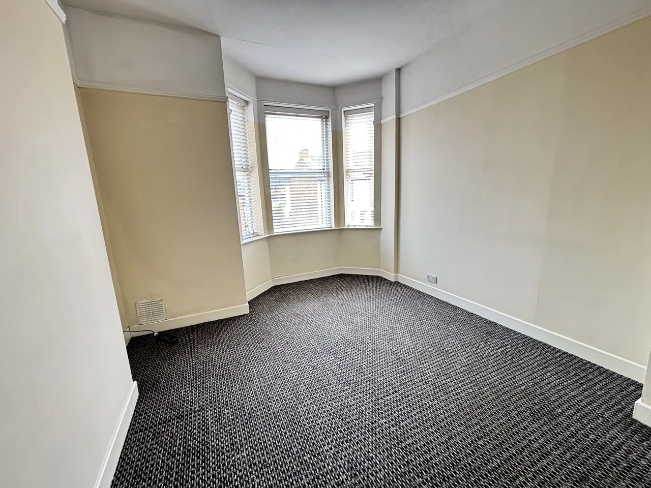 Bath Street, Rugby, CV21, photo 5