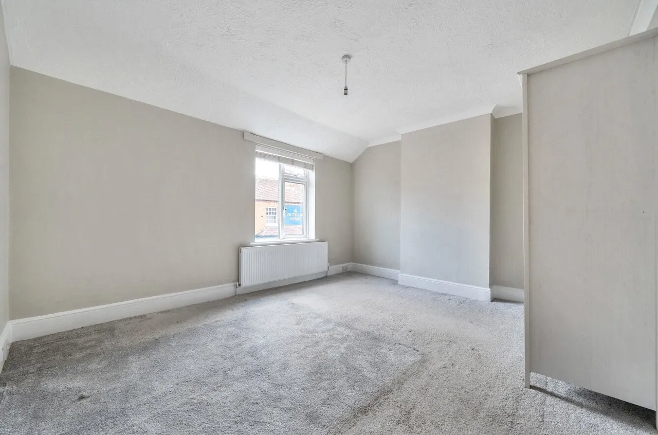 Easthampstead Road, Wokingham, RG40, photo 10