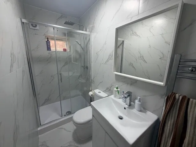 Birmingham Road, B43, photo 4