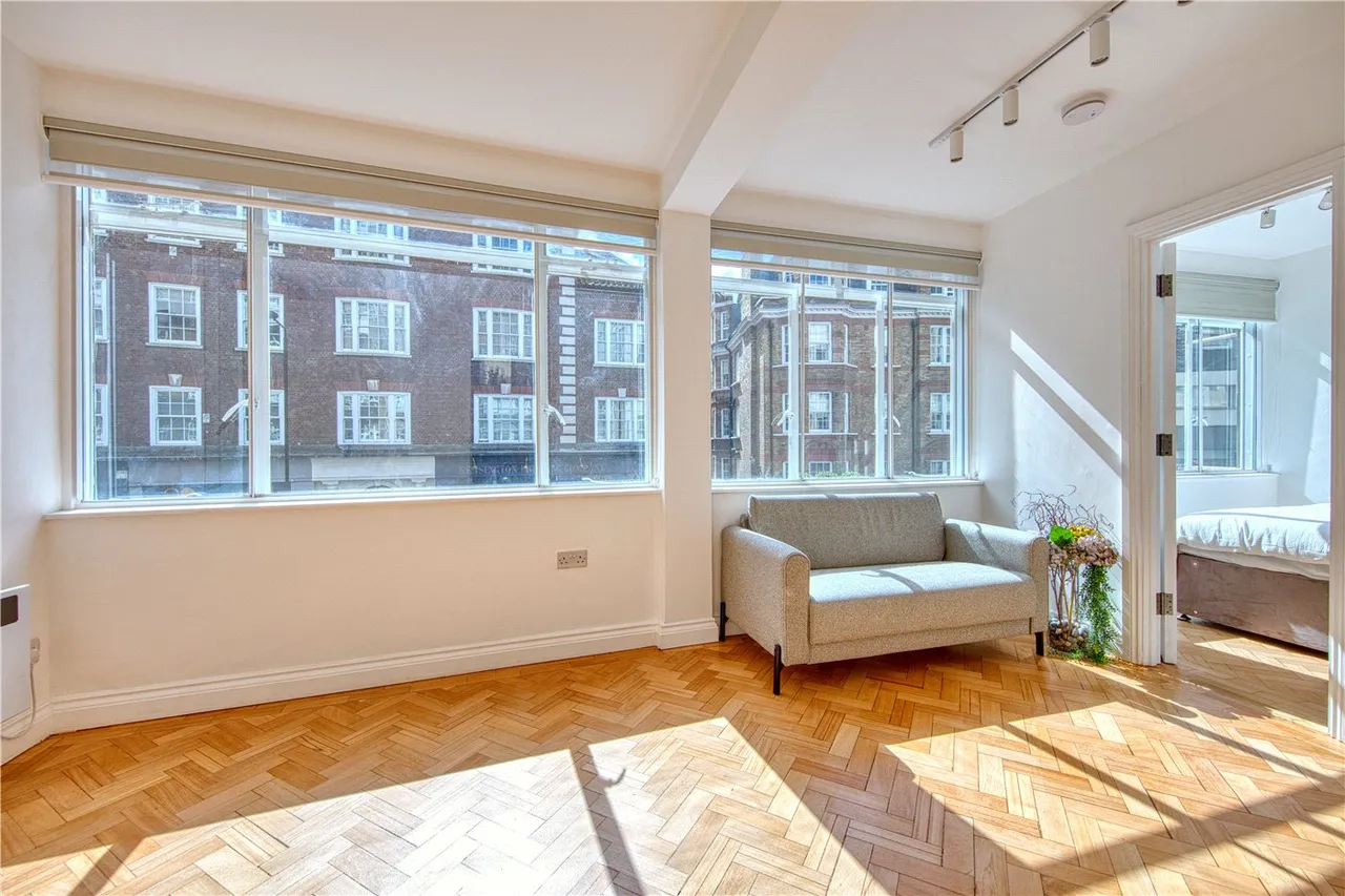 1 bed flat for sale — Marqueen Court, Kensington Church Street, London, W8