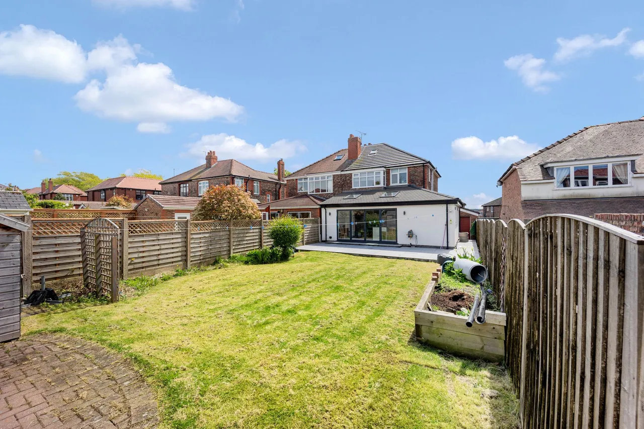 Leigh Avenue, Widnes, Widnes, WA8 7JG, photo 25