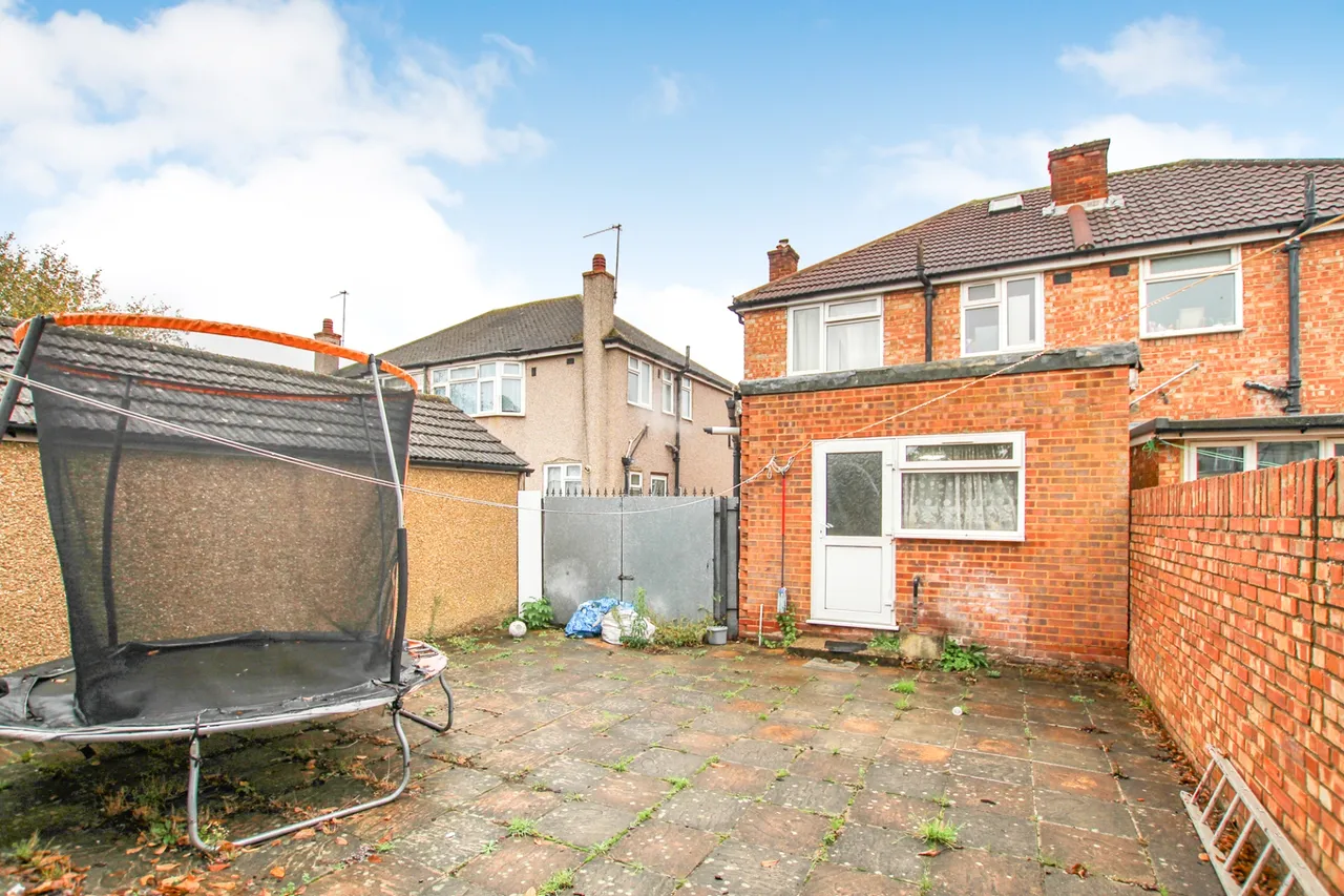 Laburnum Road, Hayes, UB3, photo 7