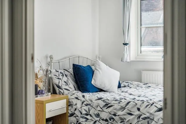 Bath Road, Maidenhead, SL6, photo 17