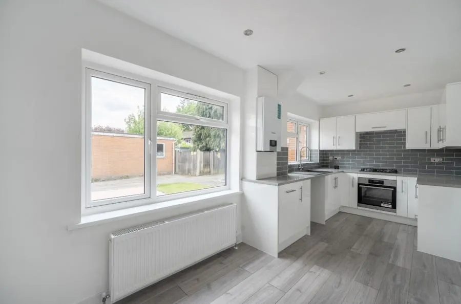 Jerrymoor Hill, Finchampstead, RG40, photo 2