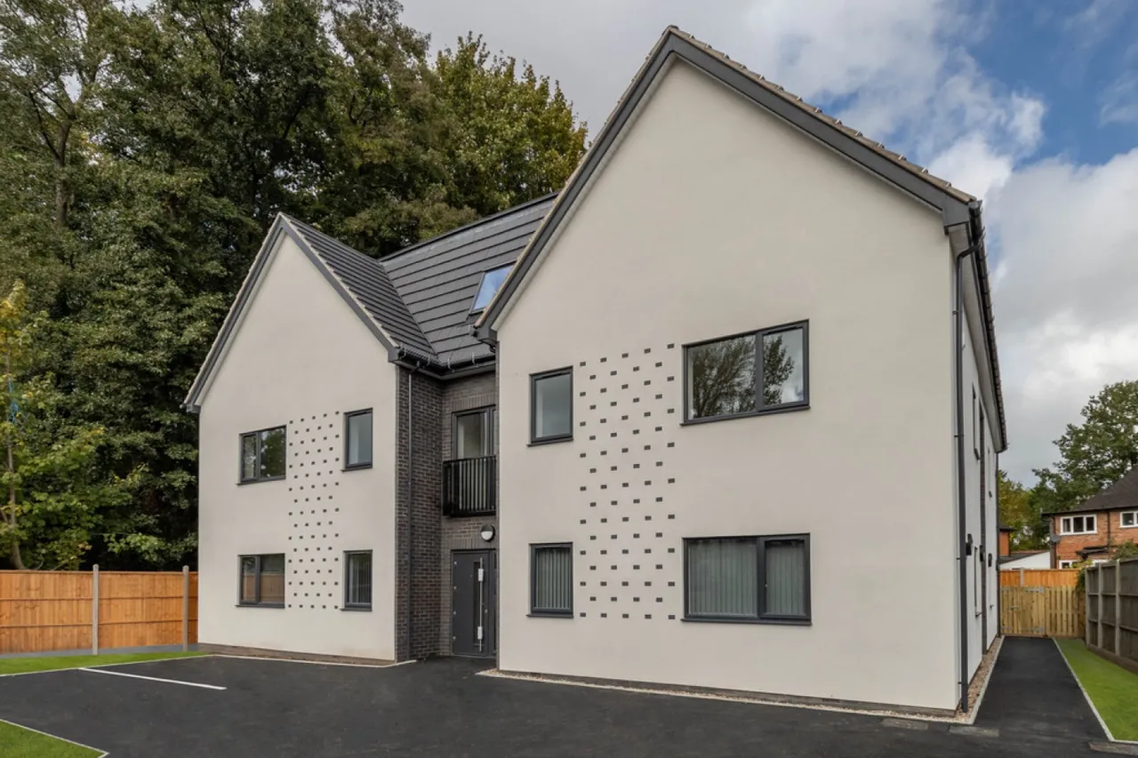 2 bed flat to rent, Blossomfield Road, Solihull, B91