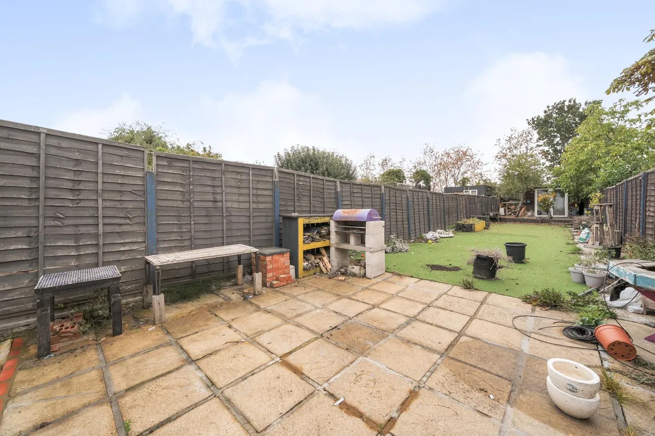 Birchanger Road, SE25, photo 14
