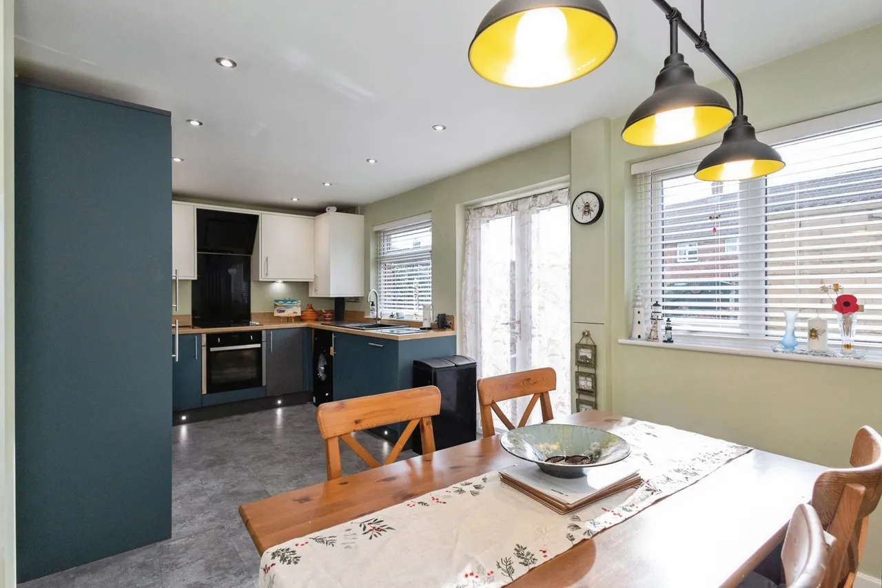 Westmorland Avenue, Ashton-under-Lyne, OL7, photo 6