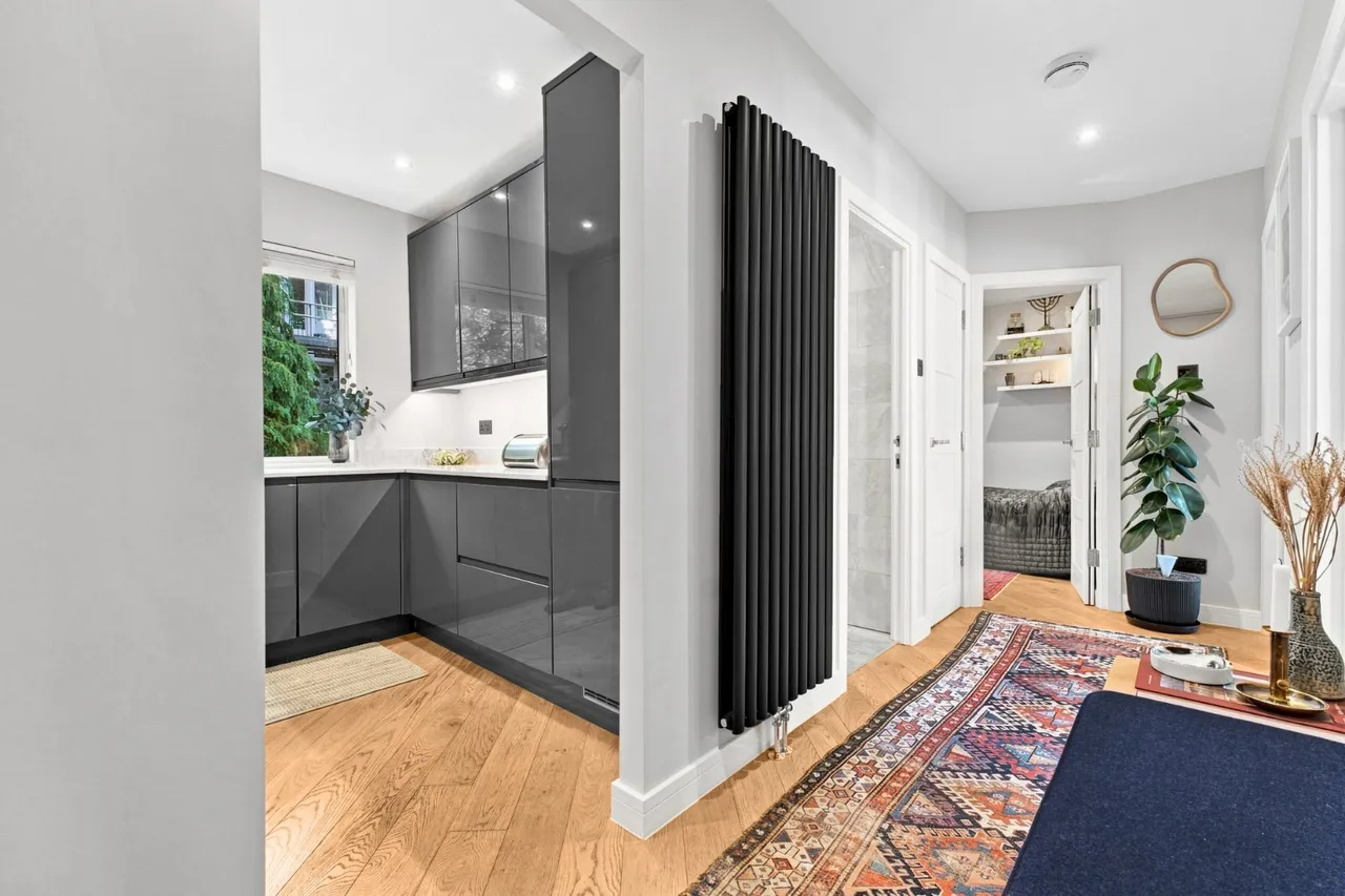 Moreton Place, London, SW1V, photo 8